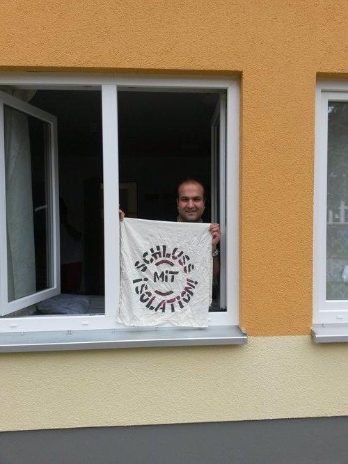 Aus dem Quarantäne-Fenster: "Schluss mit Isolation!"